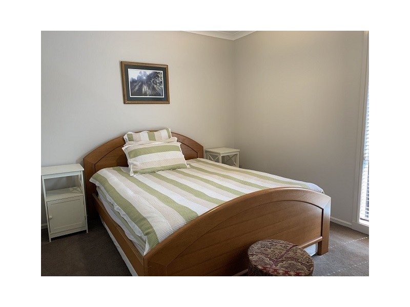 42 Wurundjeri Boulevard, Berwick VIC 3806