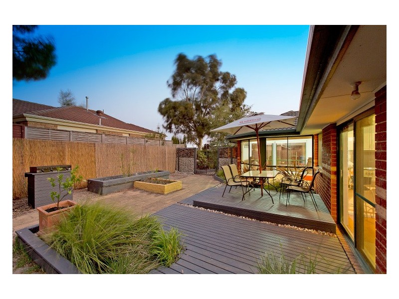 6 Stephanie Close, Berwick VIC 3806