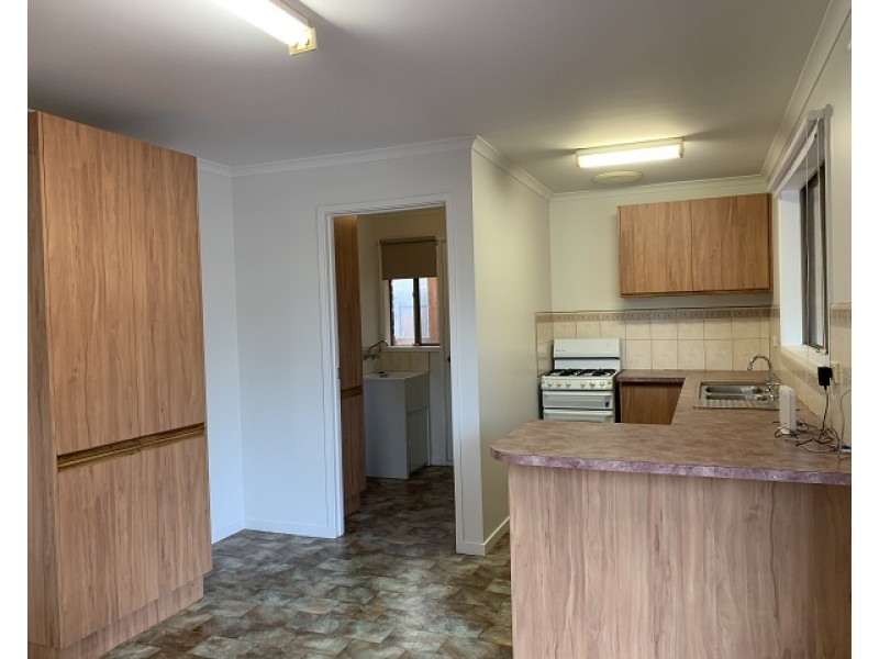 18A Templeton Cres, Pakenham VIC 3810