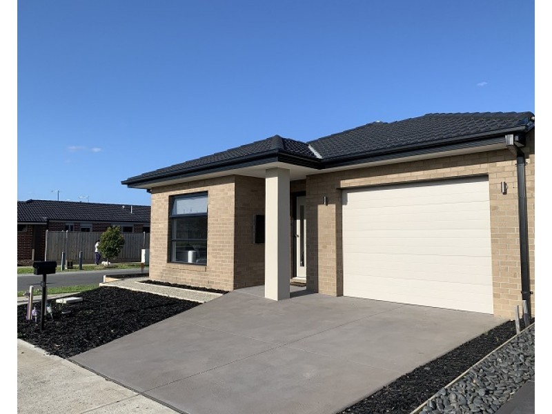 41 Fairweather Parade, Officer VIC 3809