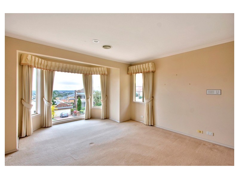 7 Camdon Gardens, Berwick VIC 3806