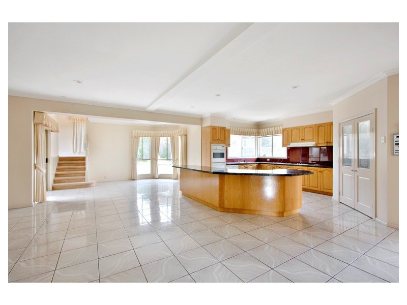 7 Camdon Gardens, Berwick VIC 3806