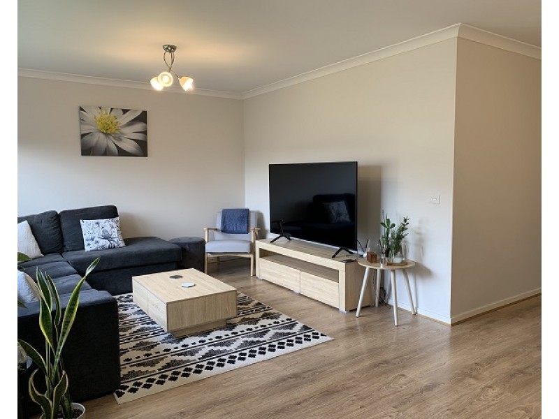 89 Lineham Drive, Cranbourne East VIC 3977