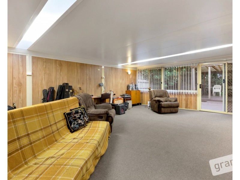 10 Wilmott Close, Berwick VIC 3806