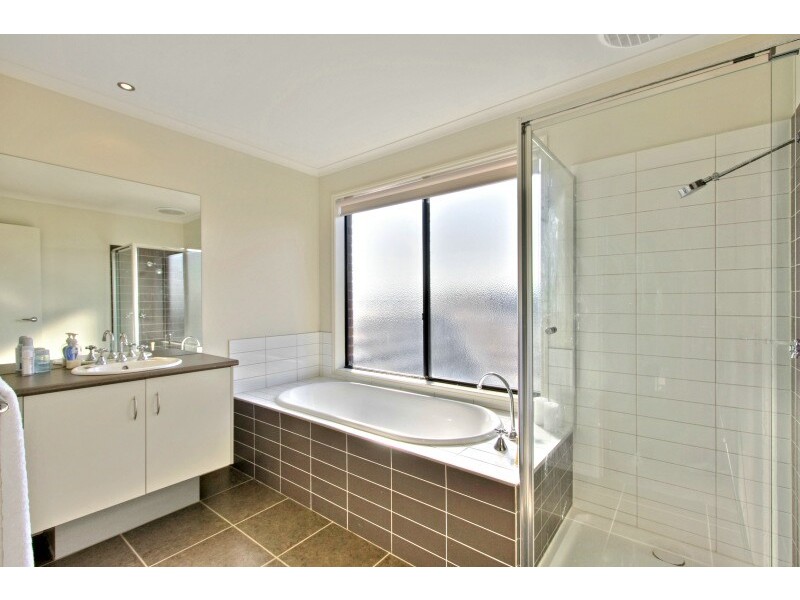 86 Wurundjeri Boulevard, Berwick VIC 3806