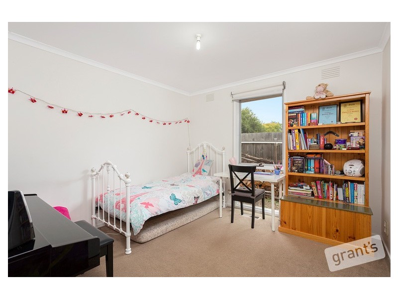 6 Gifford Close, Berwick VIC 3806