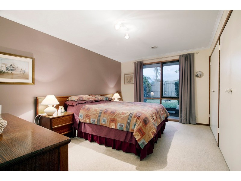 4 Yarrow Court, Berwick VIC 3806