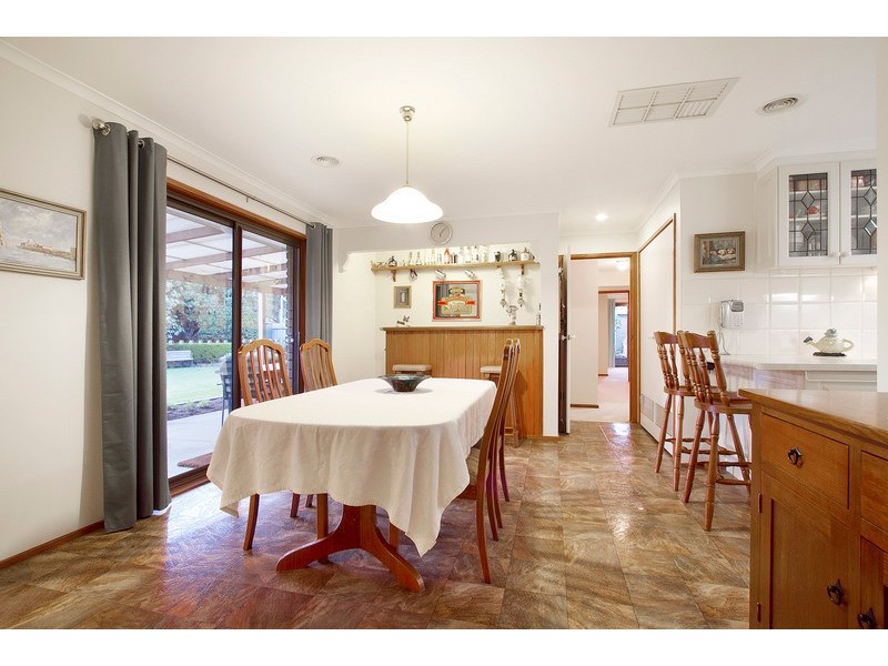 4 Yarrow Court, Berwick VIC 3806