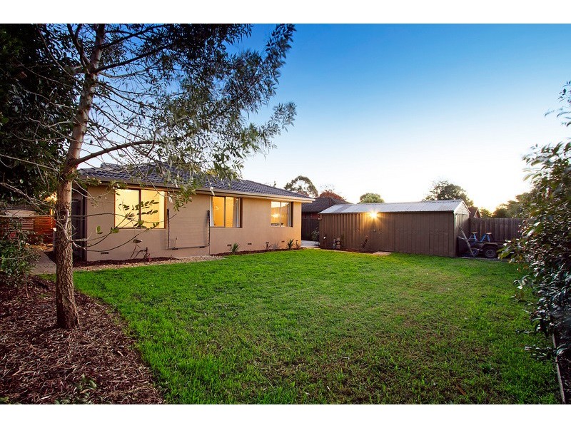 3 Yarrow Court, Berwick VIC 3806