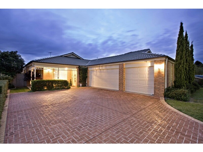 48 Marlesford Crescent, Berwick VIC 3806