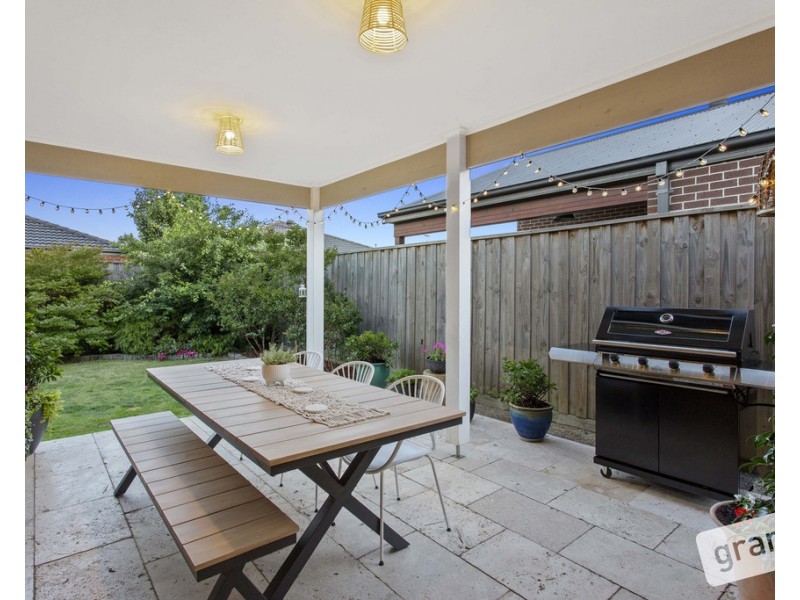 21 Lexington Crescent, Officer VIC 3809