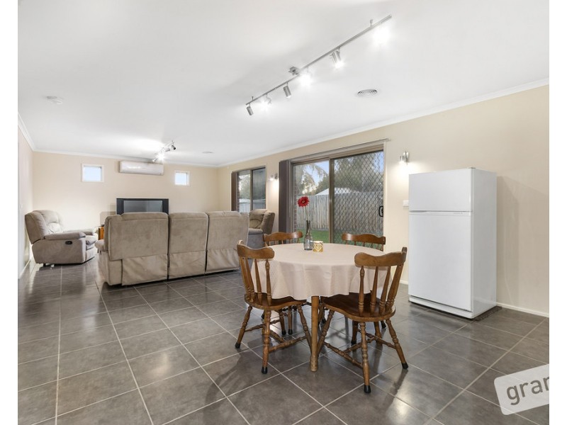 49 Homestead Road, Berwick VIC 3806