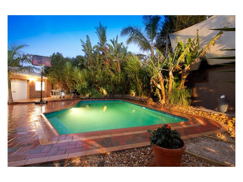 5 Kinta Close, Berwick VIC 3806