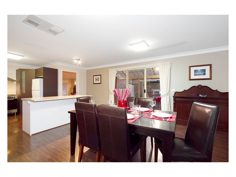 5 Kinta Close, Berwick VIC 3806