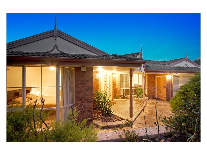 38 Shinners Avenue, Berwick VIC 3806