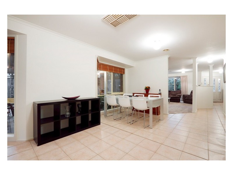 38 Shinners Avenue, Berwick VIC 3806