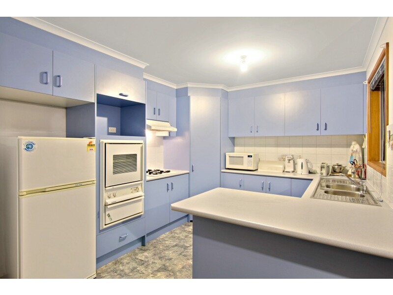 13 Cottswold Avenue, Narre Warren VIC 3805