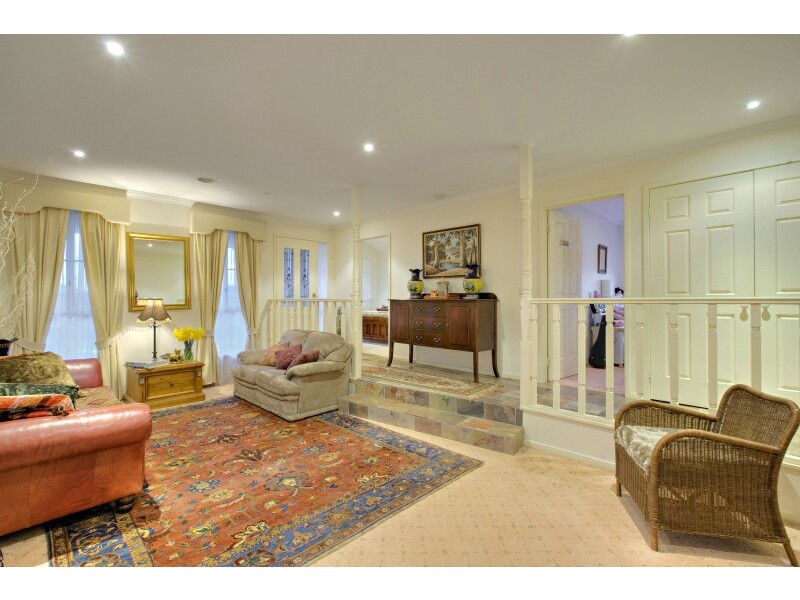 3 Redmore Court, Berwick VIC 3806