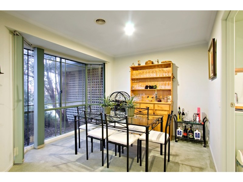 2 Lighthorse Crescent, Narre Warren South VIC 3805