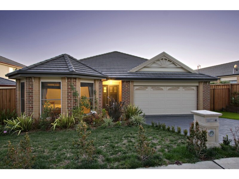 4 Northgate Drive, Berwick VIC 3806