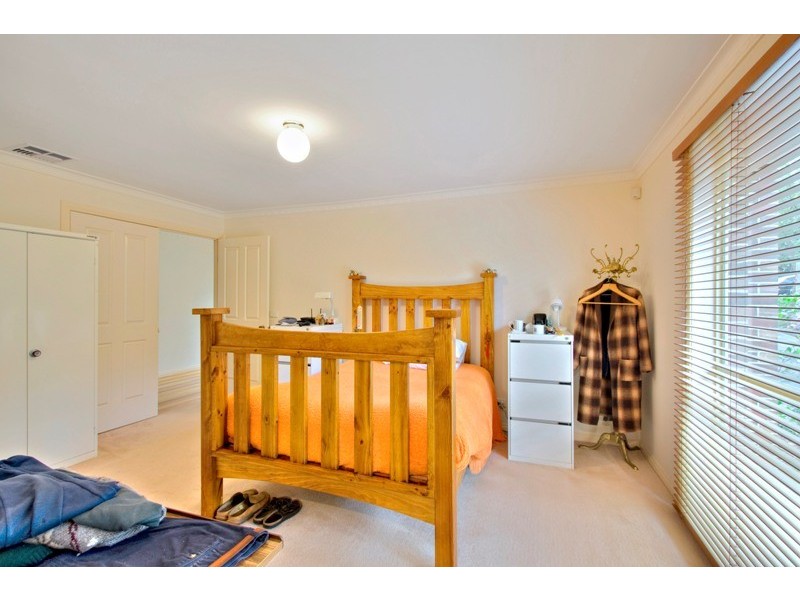 1/11 Rutland Road, Berwick VIC 3806