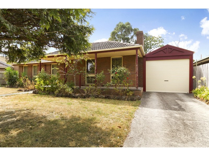 3 Carluke Court, Berwick VIC 3806