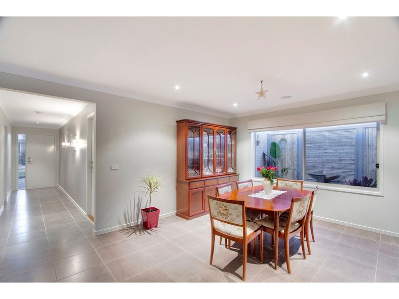 14 Kimberley Downs Court, Narre Warren South VIC 3805