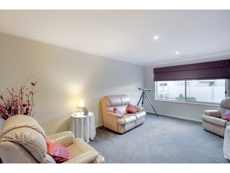 14 Kimberley Downs Court, Narre Warren South VIC 3805