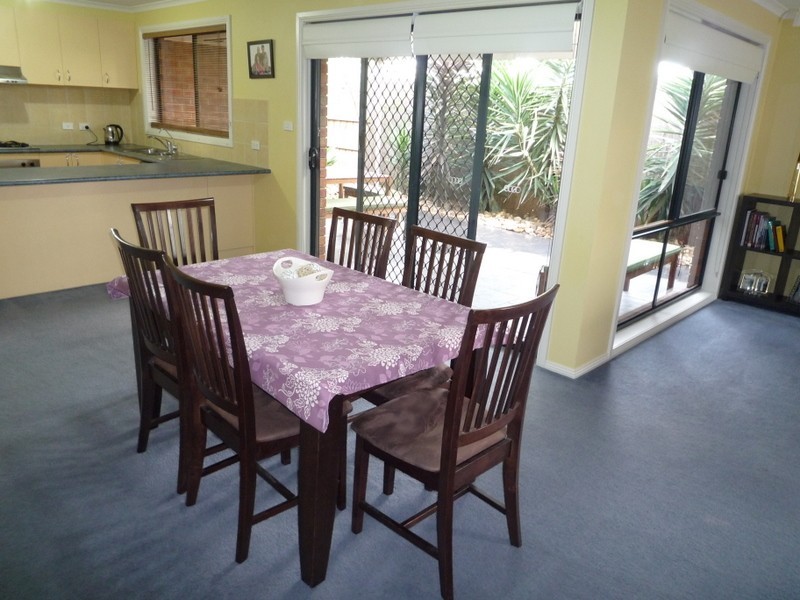 2 Dahlen Place, Berwick VIC 3806