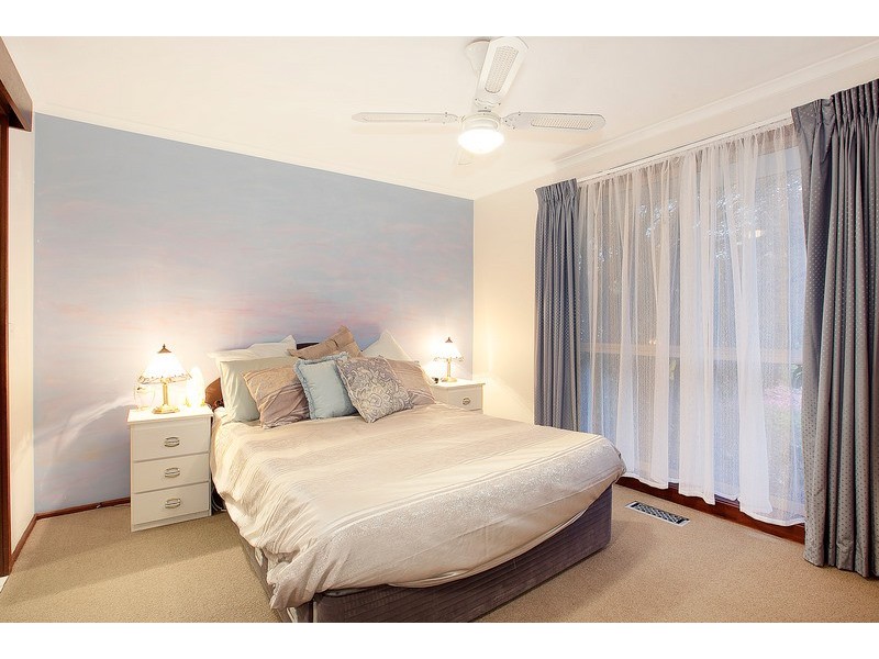 15 Howitt Court, Berwick VIC 3806