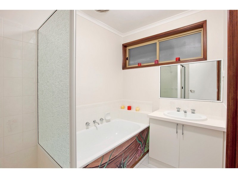 15 Howitt Court, Berwick VIC 3806