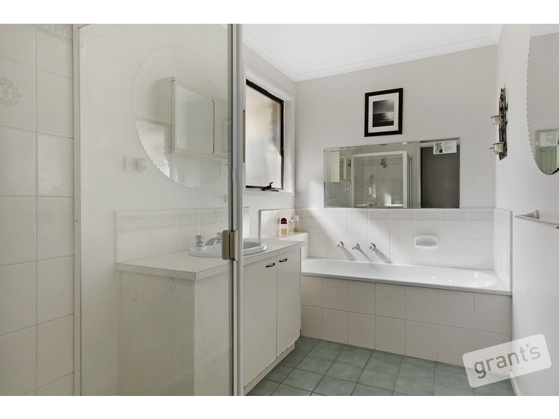 7A Bowen Court, Berwick VIC 3806