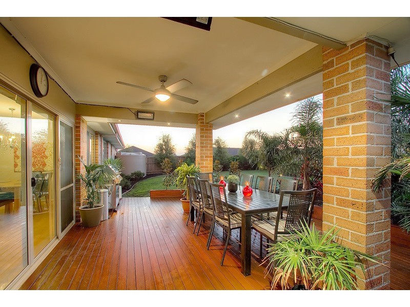 2 Emmett Avenue, Berwick VIC 3806