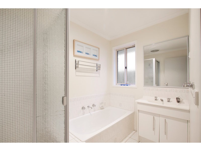 6 Nangwarry Court, Berwick VIC 3806