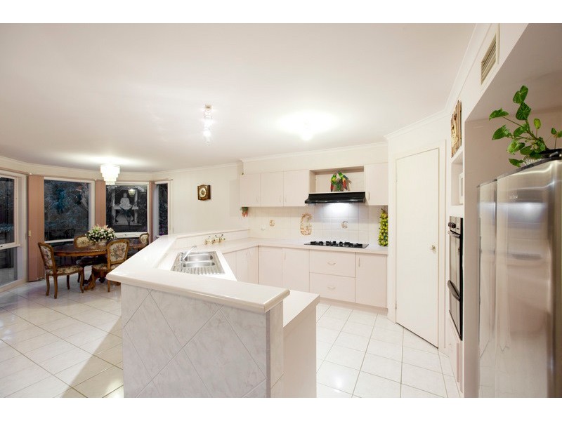 4 Cullen Close, Berwick VIC 3806