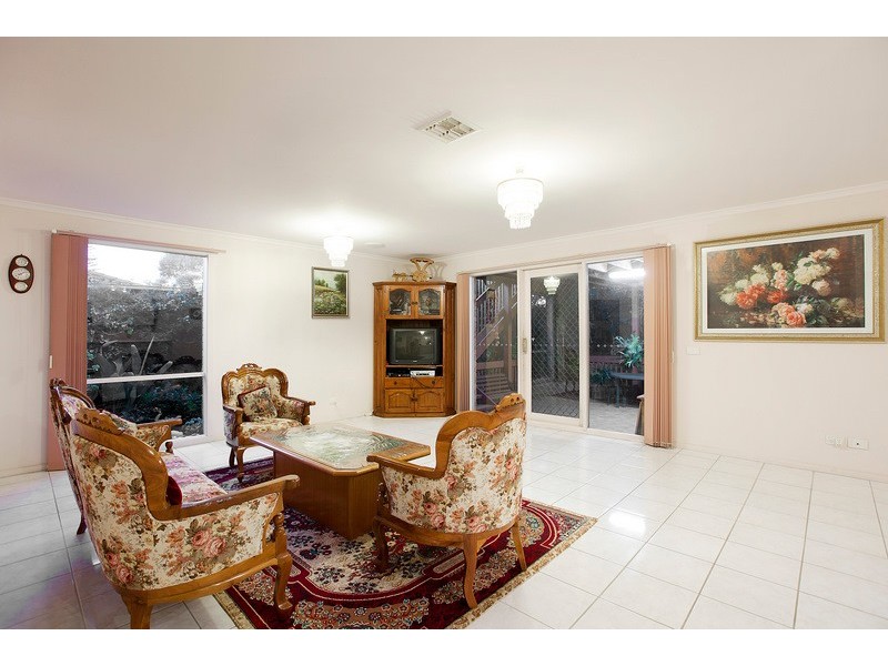 4 Cullen Close, Berwick VIC 3806