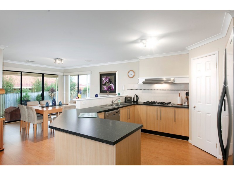 34 Ellen Road, Narre Warren South VIC 3805