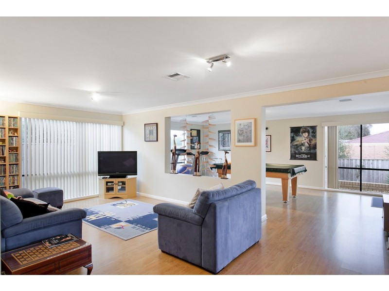 34 Ellen Road, Narre Warren South VIC 3805