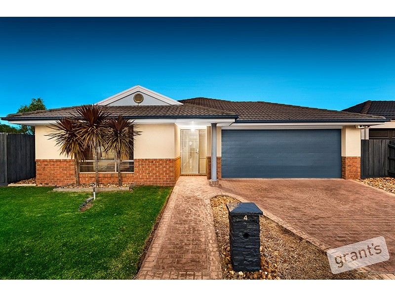 4 Hickory Drive, Narre Warren South VIC 3805
