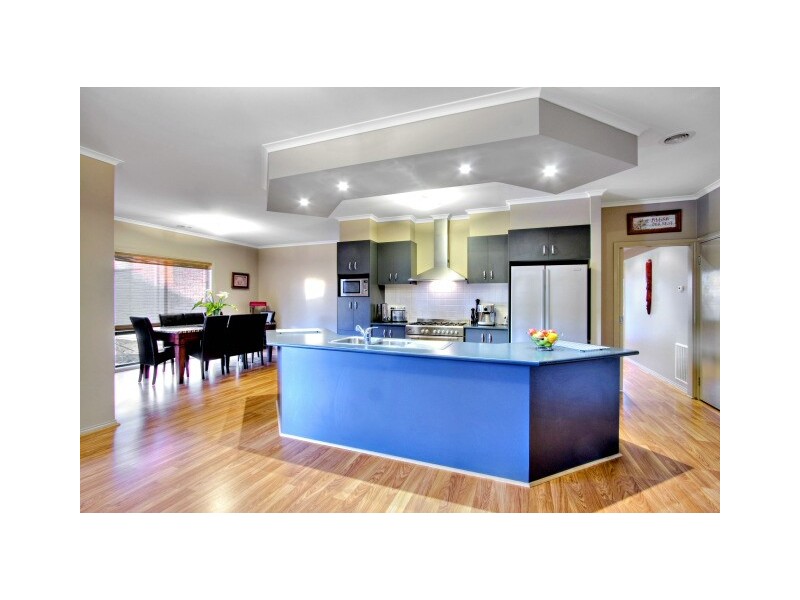 55 Bryn Mawr Boulevard, Berwick VIC 3806