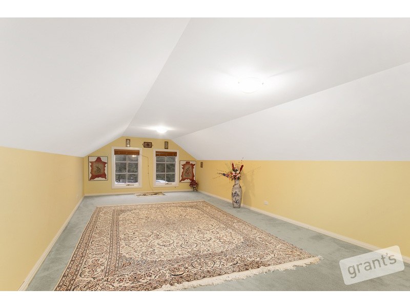 2 Classic Court, Berwick VIC 3806