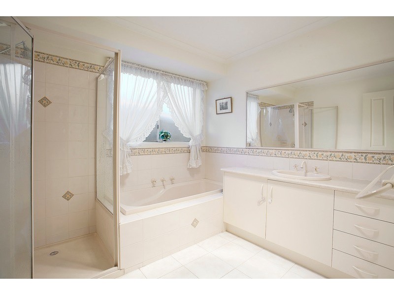 59 Tralee Circuit, Narre Warren VIC 3805