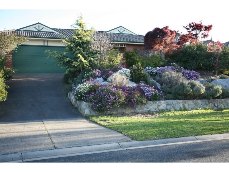 22 Highfielde Avenue, Berwick VIC 3806