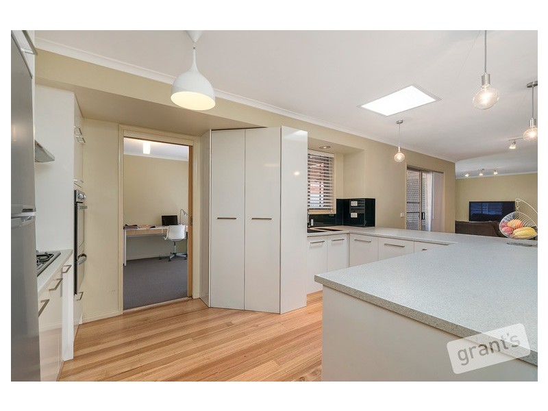 15 Bangalay Place, Berwick VIC 3806