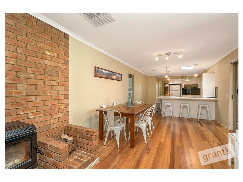15 Bangalay Place, Berwick VIC 3806