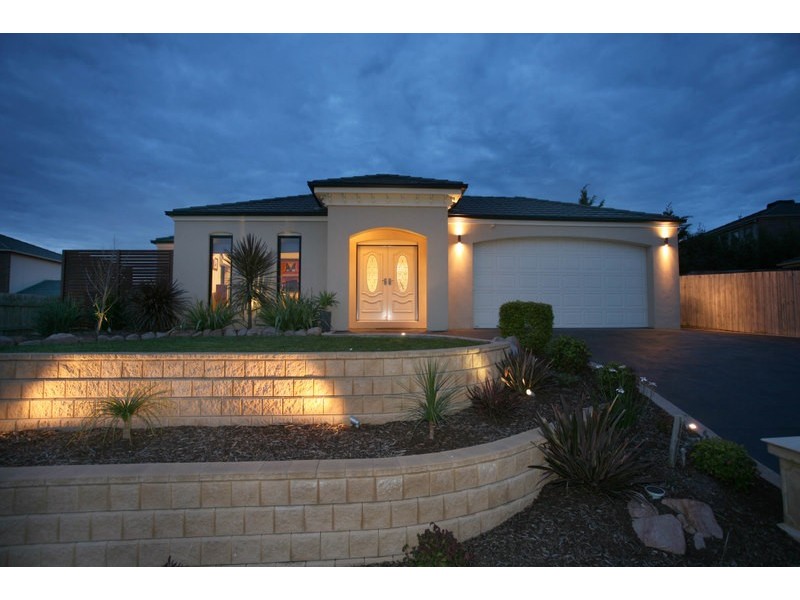 93 Ward Road, Berwick VIC 3806