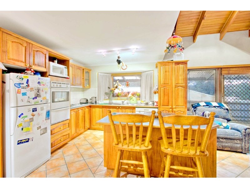 2 Nangwarry Court, Berwick VIC 3806