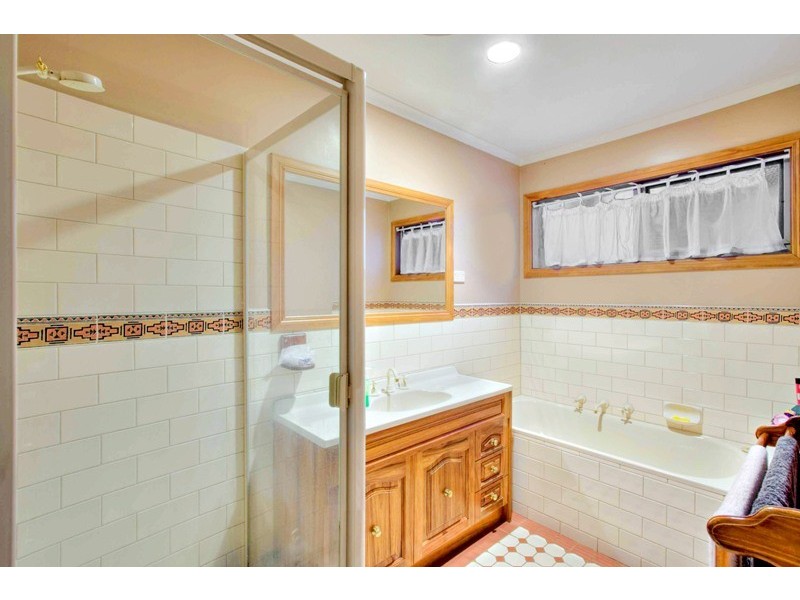 2 Nangwarry Court, Berwick VIC 3806