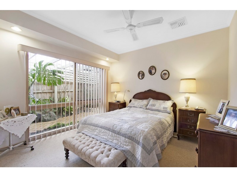 5 Royston Avenue, Berwick VIC 3806