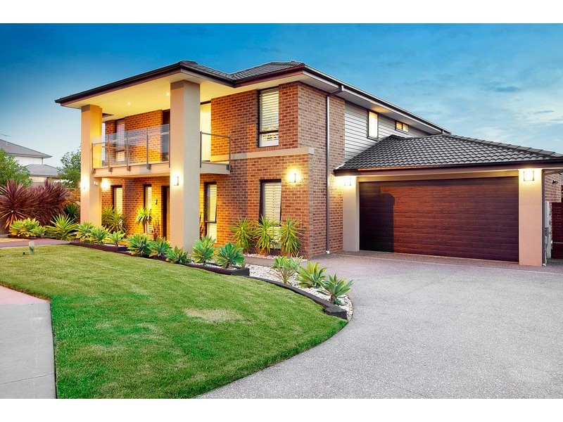 1 Joseph Banks Drive, Pakenham VIC 3810